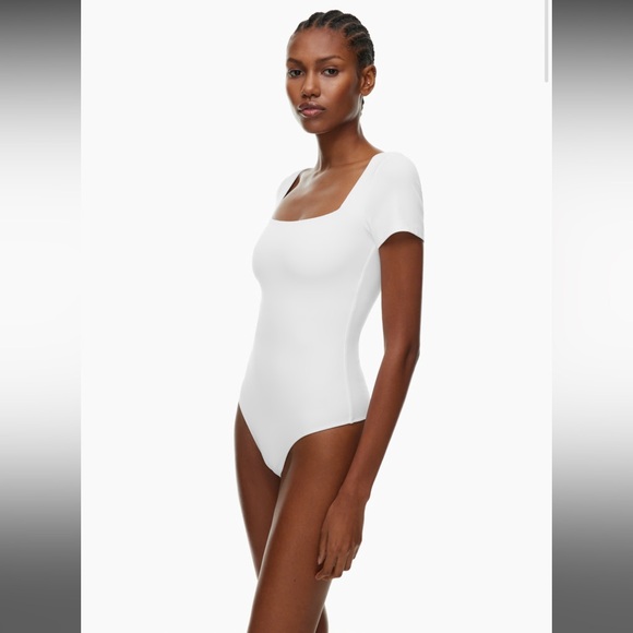 Aritzia Babaton White Squareneck Contour Shortsleeve Bodysuit - Picture 3 of 6